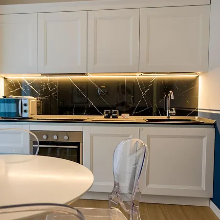 Oleandro Family Apartments-leresidenzedijesolo דירה