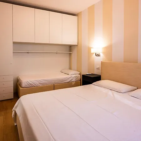 Oleandro Family Apartments-leresidenzedijesolo לידו די ג'סולו