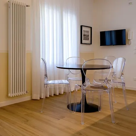 Oleandro Family Apartments-leresidenzedijesolo * לידו די ג'סולו